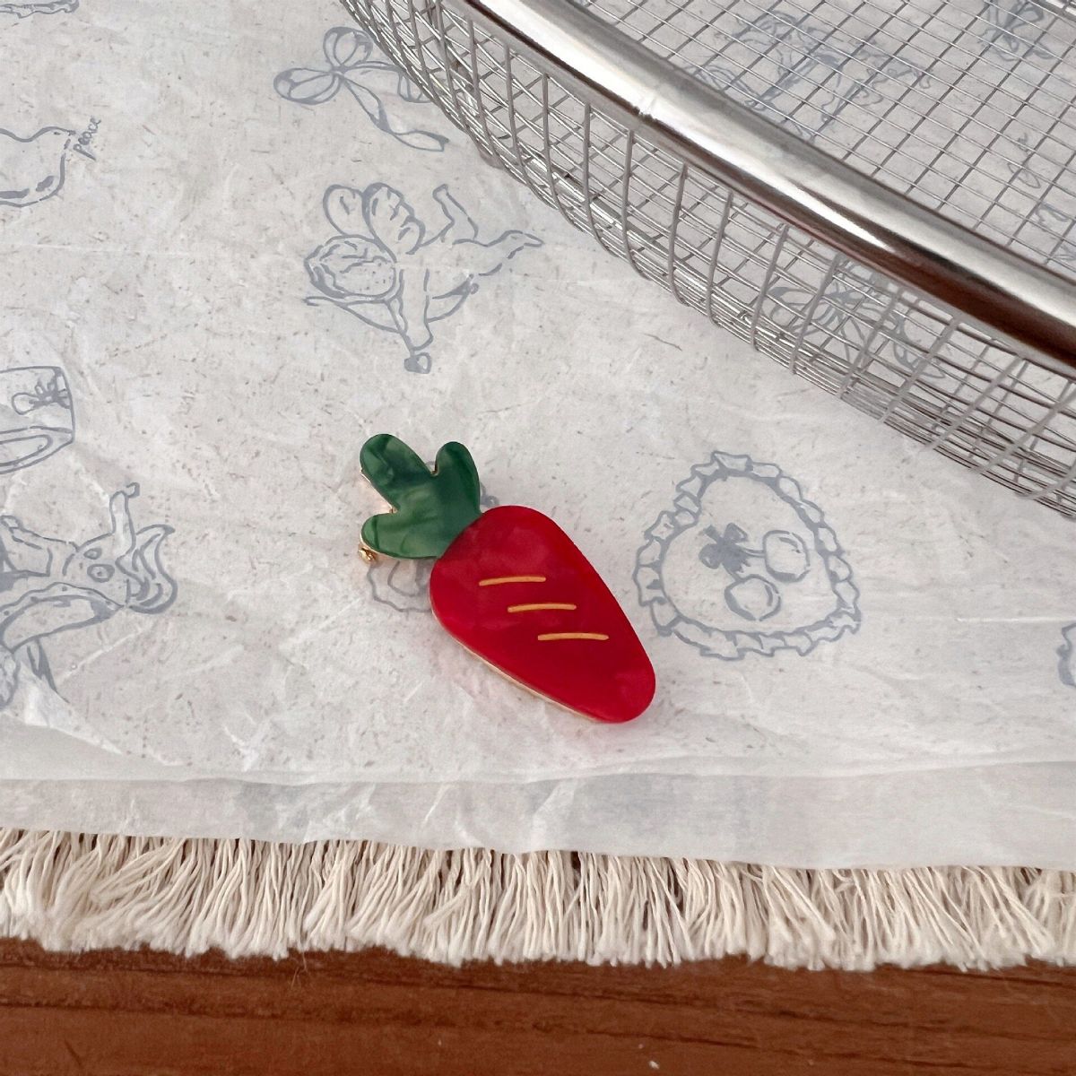 Small Radish Side Hair Clip