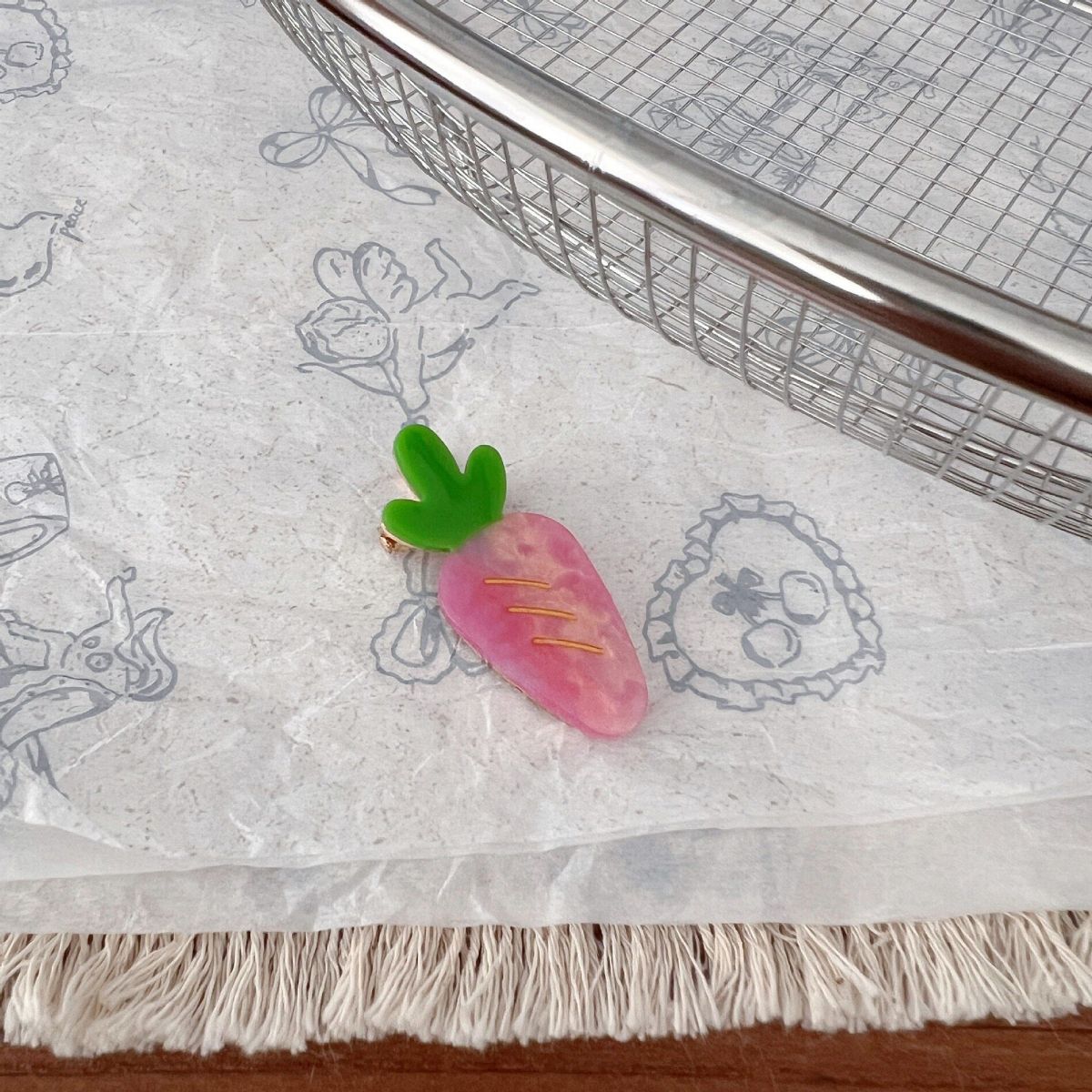 Small Radish Side Hair Clip