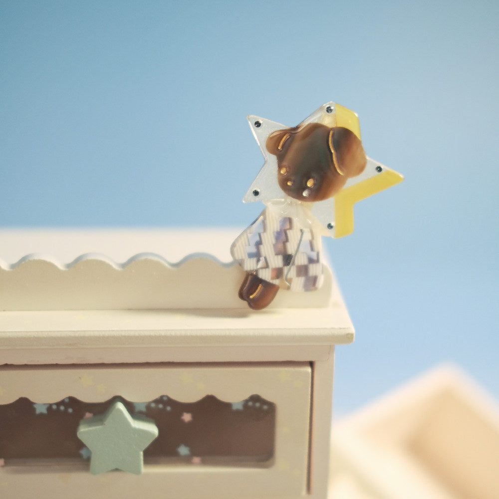 Small Starry Tears Puppy Alligator Hair Clip